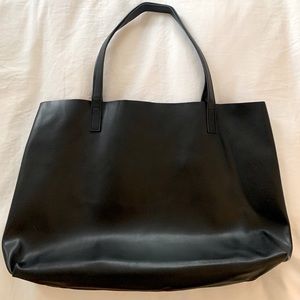 Matrix Black Leather Handbag w/ Shoulder Strap